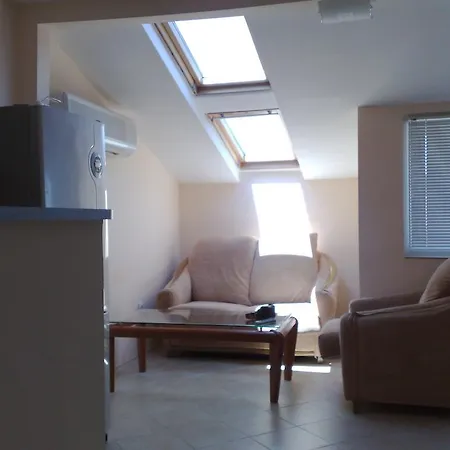 Apartament Bravo 1-vichevi