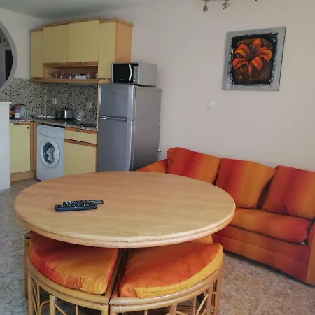 Apartamento Bravo 1-vichevi