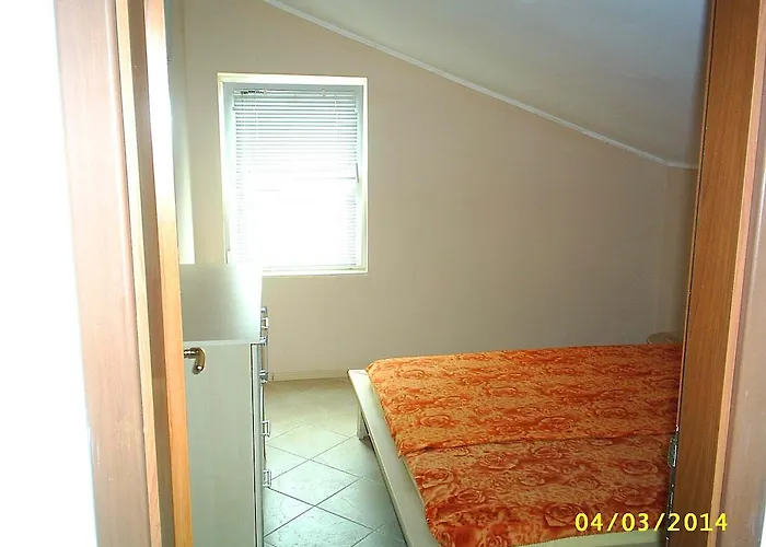 Bravo 1-vichevi Sluneční pobřeží