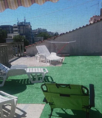 Bravo 1-vichevi סאני ביץ'