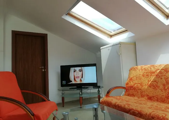 Bravo 1-vichevi Sluneční pobřeží