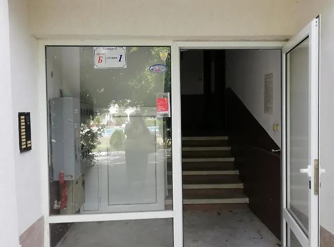 Bravo 1-vichevi Apartmán Sluneční pobřeží