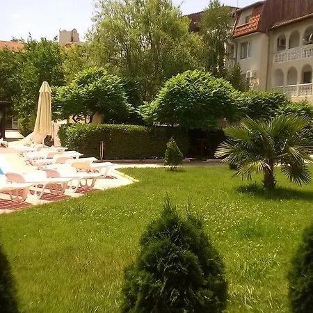 Bravo 1-vichevi 公寓 *